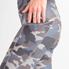 Load image into Gallery viewer, Camo Leggings